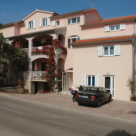 Apartman House Maric