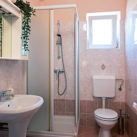 House Maric Apartman *