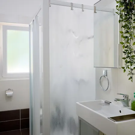 Apartman House Maric *