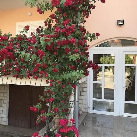 Apartman House Maric