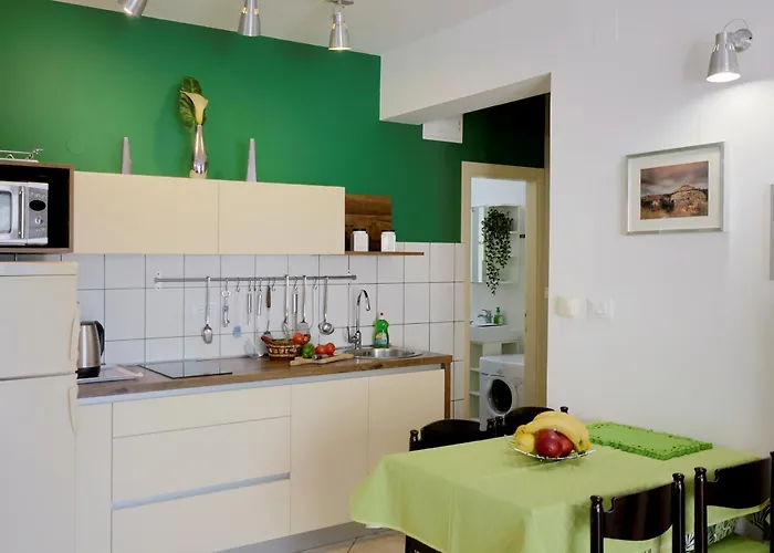 House Maric 아파트 *