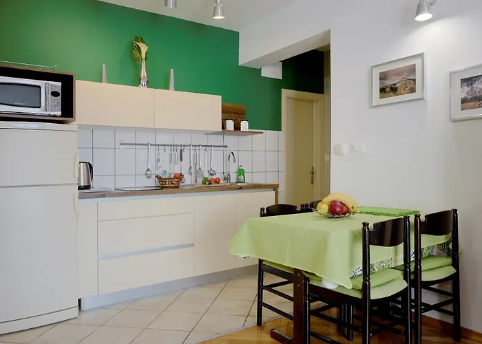 House Maric 아파트