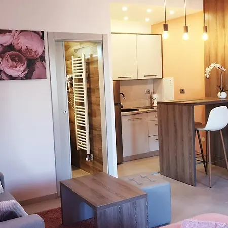 Апартаменты House Maric *